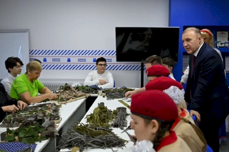 Глава Адыгеи: Добровольческое движение в России стало мощным институтом 