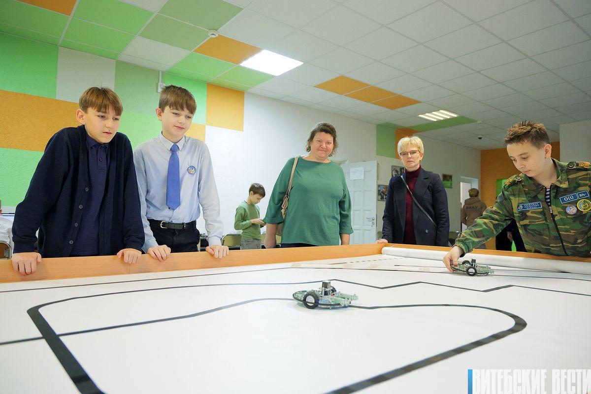 Роботы – это не сложно. В Витебске состоялся первый этап областного рейтинга по робототехнике