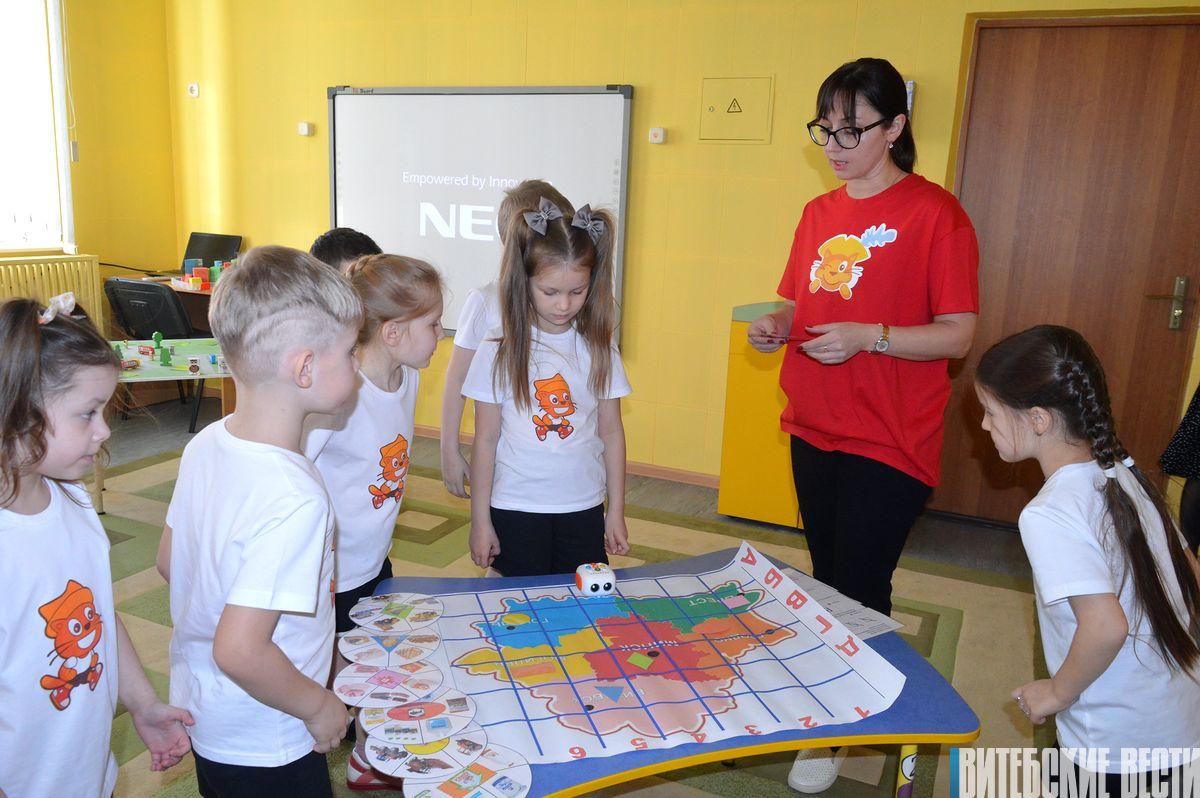 аппликации гор. аппликация город. задания по теме город. город задания для детей. аппликация город подготовительная группа.