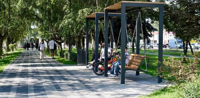 Юрий Шалабаев и жители Нижнего Новгорода открыли новые пространства с детскими площадками, велодорожками и теннисными столами